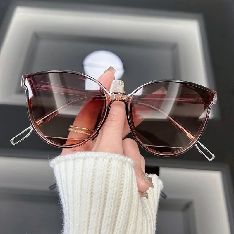 Vintage Fashion De - แว่นกันแดดทรงแคทอายวินเทจ แบรนด์ดังสำหรับผู้หญิงผู้ชาย แฟชั่นสไตล์เรโทร เลนส์มิเรอร์ กรอบพังก์ สำหรับกิจกรรมกลางแจ้ง