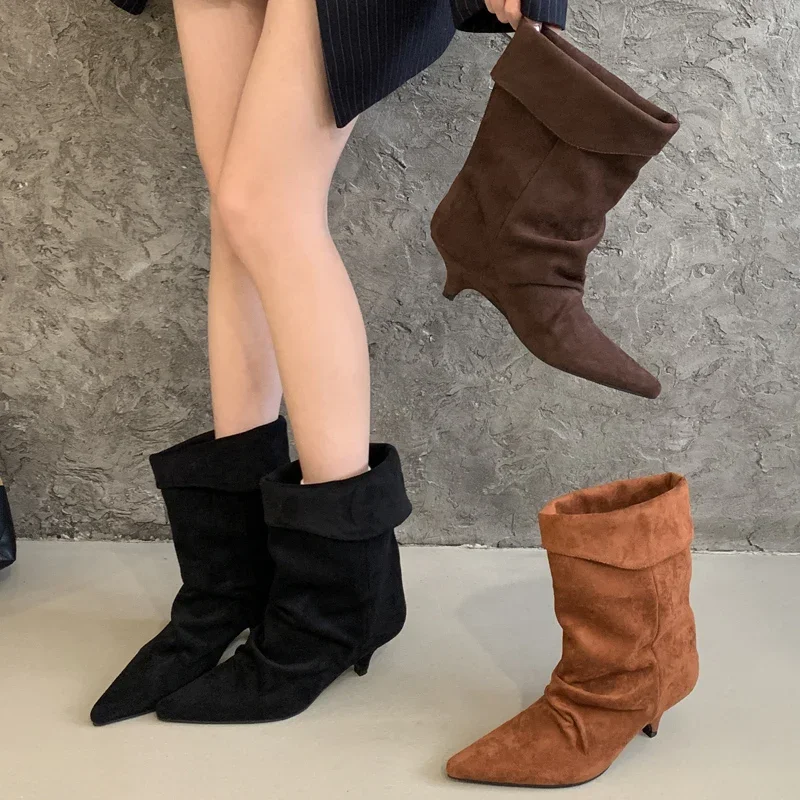 Vintage Fashion De - รองเท้าบูทข้อเท้าทรงวินเทจหัวแหลม ส้นเตี้ย สำหรับผู้หญิง แฟชั่นสไตล์สตรีท รองเท้าบูทสั้น รองเท้าผู้หญิง