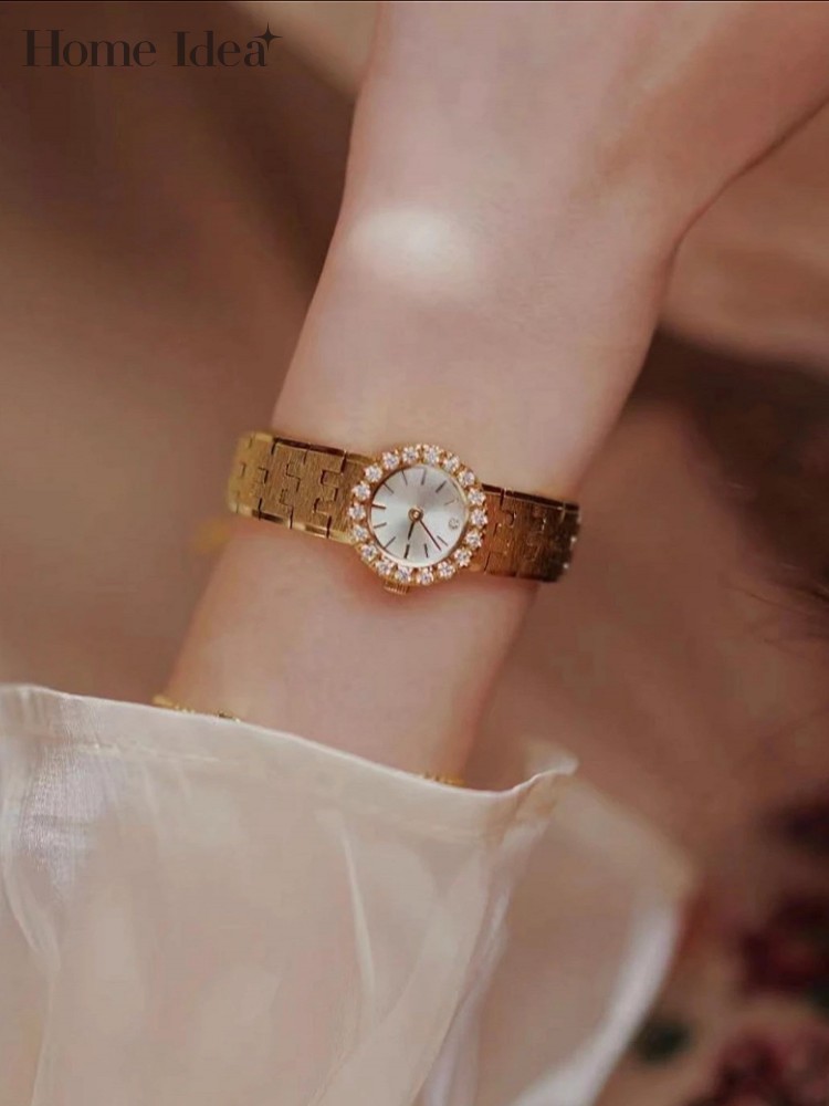 Vintage Fashion Ideas - นาฬิกาควอตซ์ผู้หญิงสไตล์วินเทจ ชุบทอง ประดับเพชร ดีไซน์หรูหรา แฟชั่นย้อนยุค