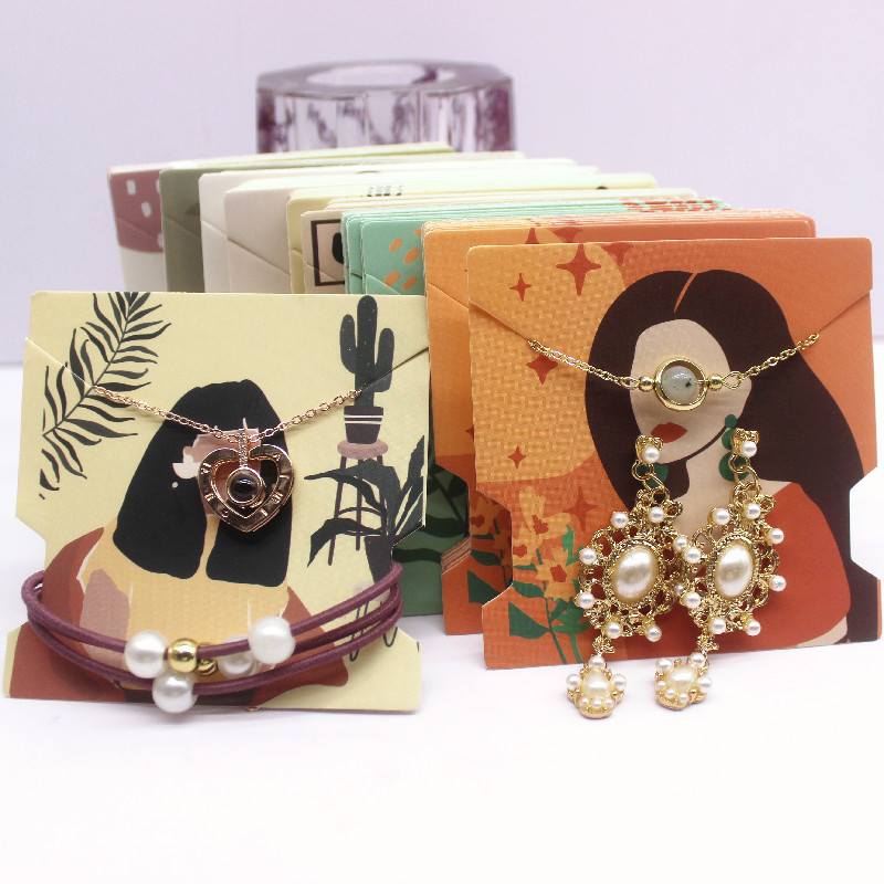 50ชิ้น7.4x7.4ซม. การ์ดกระดาษสี - Vintage Fashion Illustrations บทวิจารณ์และราคา