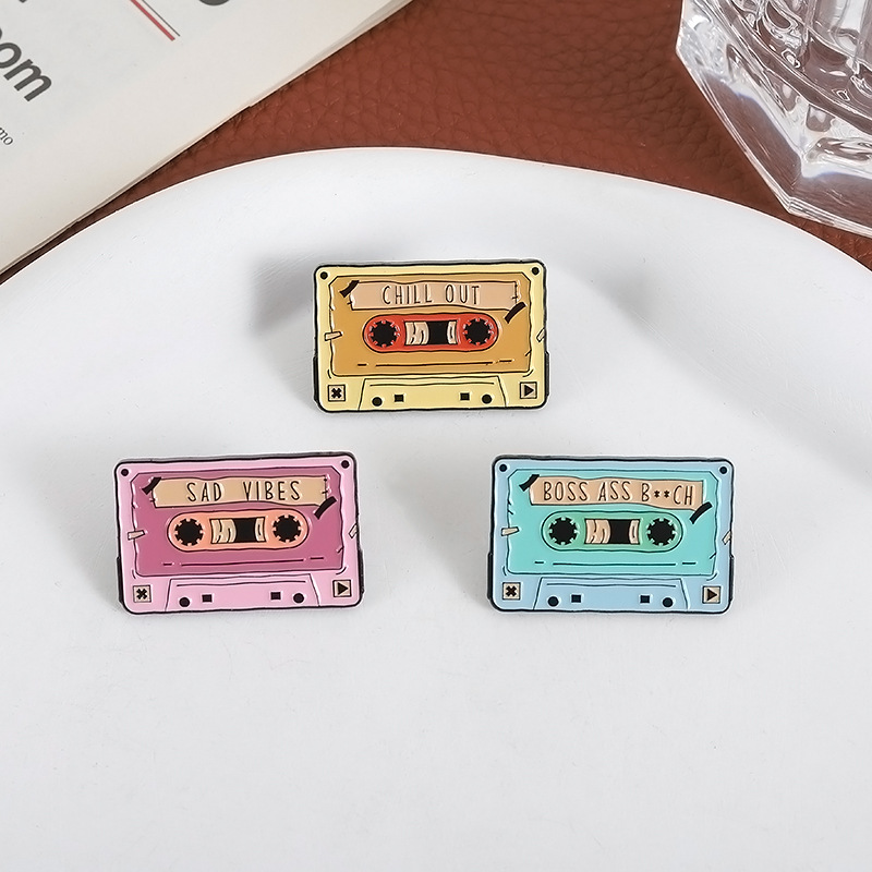 Vintage เพลงเทปเคลือบเข็มกลัด  - Vintage Vibes Fashion บทวิจารณ์และราคา
