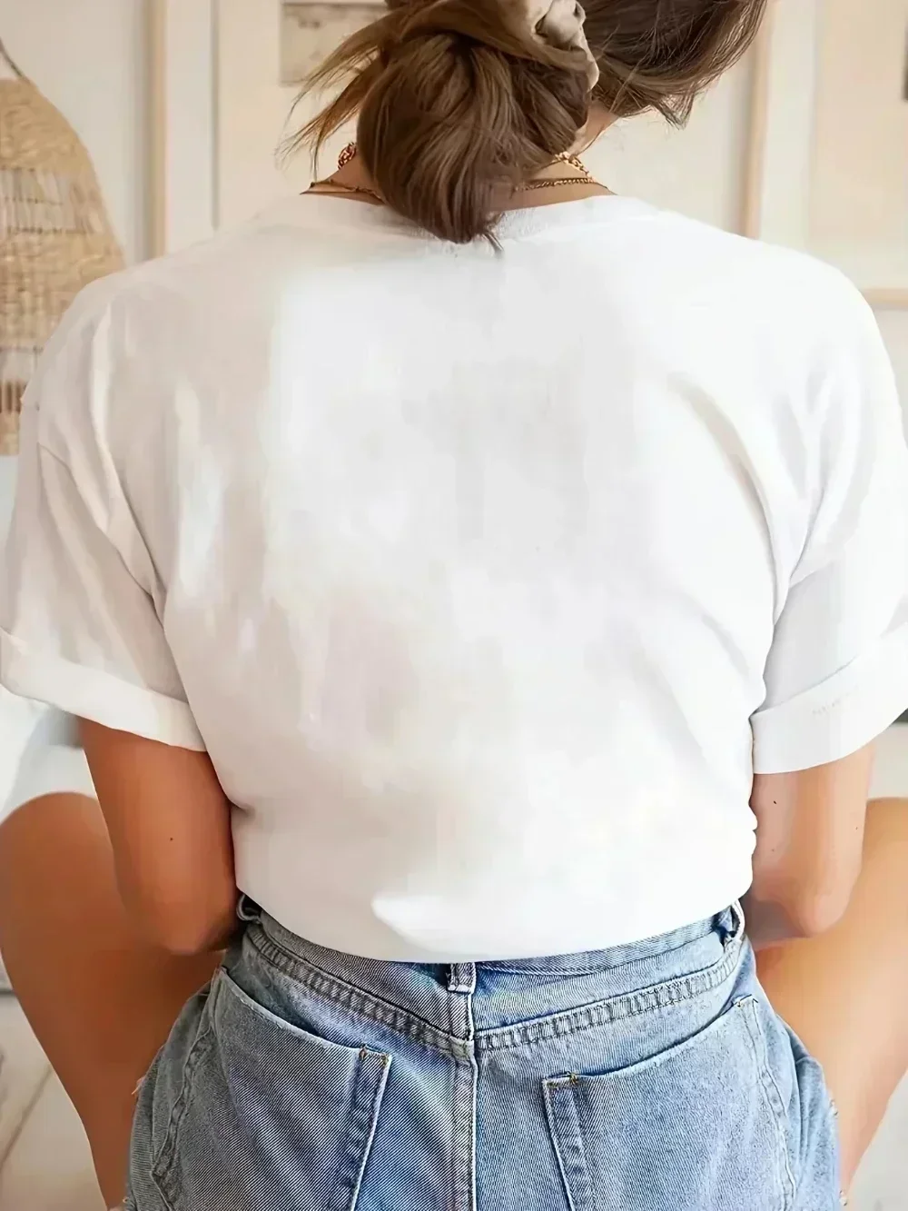 เสื้อยืดวินเทจที่ได้รับแรงบันด - Vintage Fashion Illustrations บทวิจารณ์และราคา