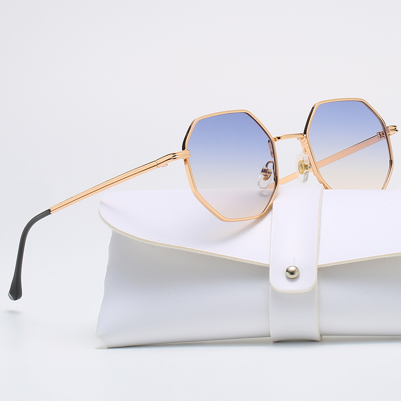 แว่นกันแดดทรงเหลี่ยมโลหะ วินเท - Vintage Fashion De บทวิจารณ์และราคา
